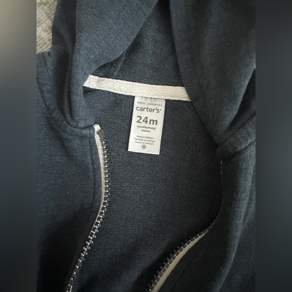 Carters sweater hoodie - Picture 2 of 2